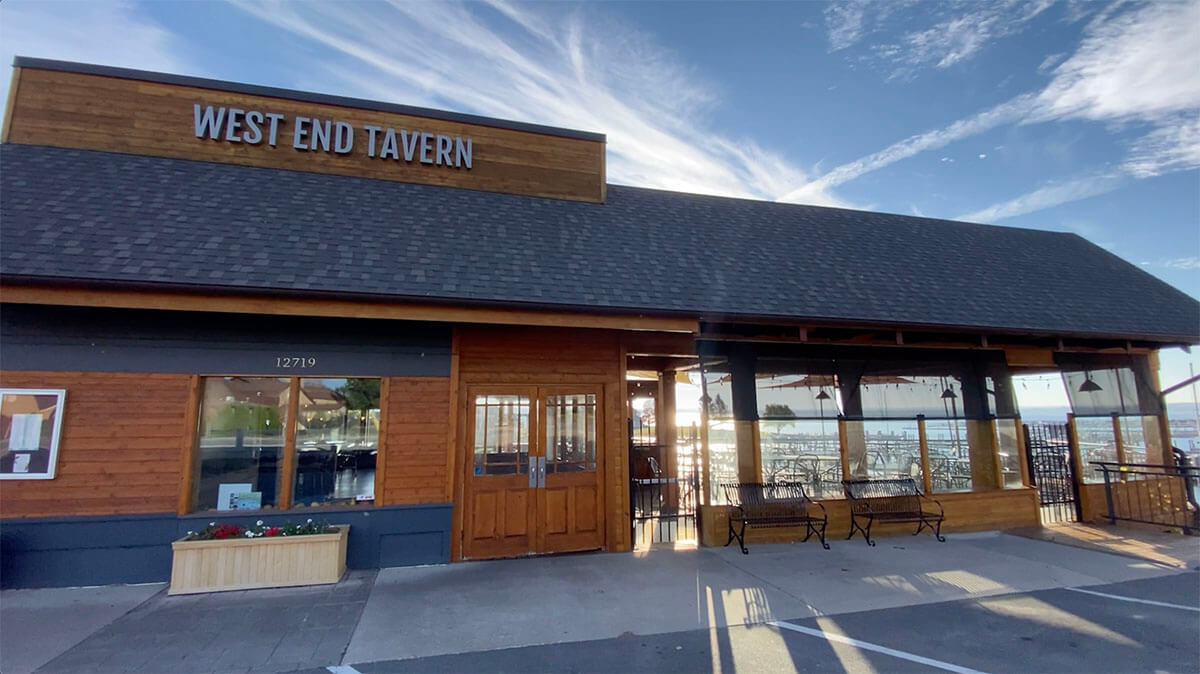 West End Tavern Traverse Traveler screenshot